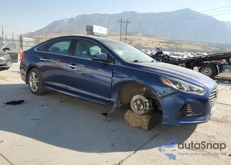 2018 Hyundai Sonata Sport z USA, uszkodzony, nr VIN 5NPE34AF3JH660545